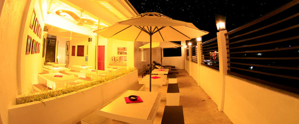 Sea Horse Guest House Корон Екстериор снимка