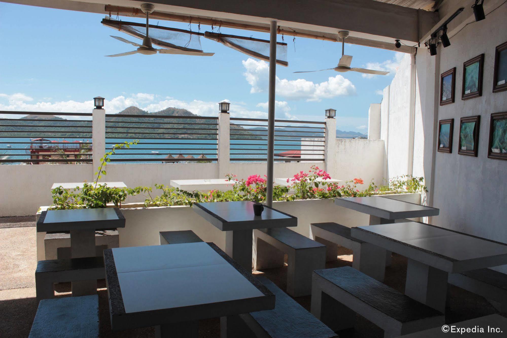 Sea Horse Guest House Корон Екстериор снимка