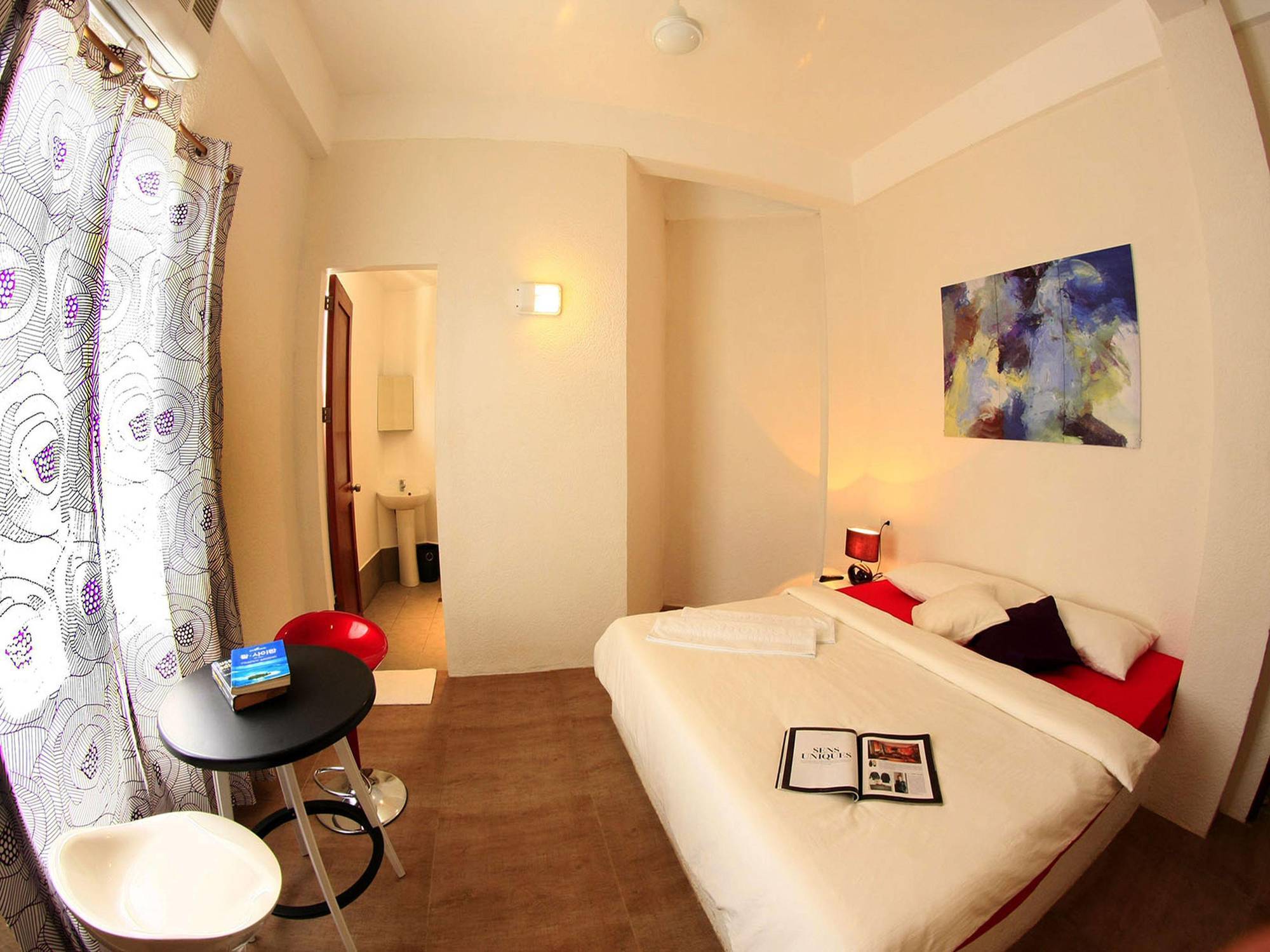 Sea Horse Guest House Корон Екстериор снимка